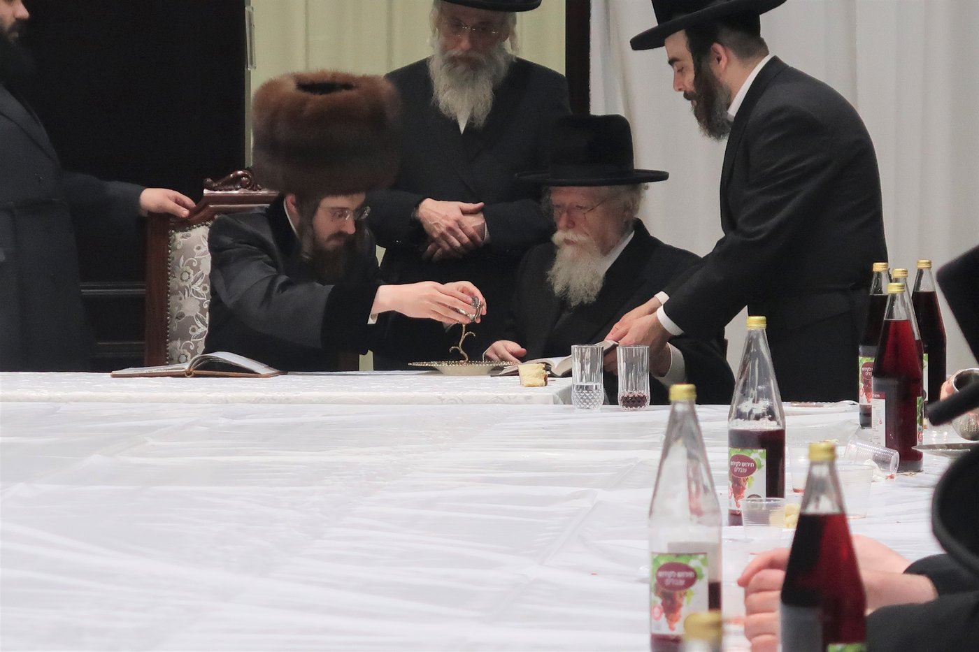 זאת חנוכה בחצה"ק סאדיגורה