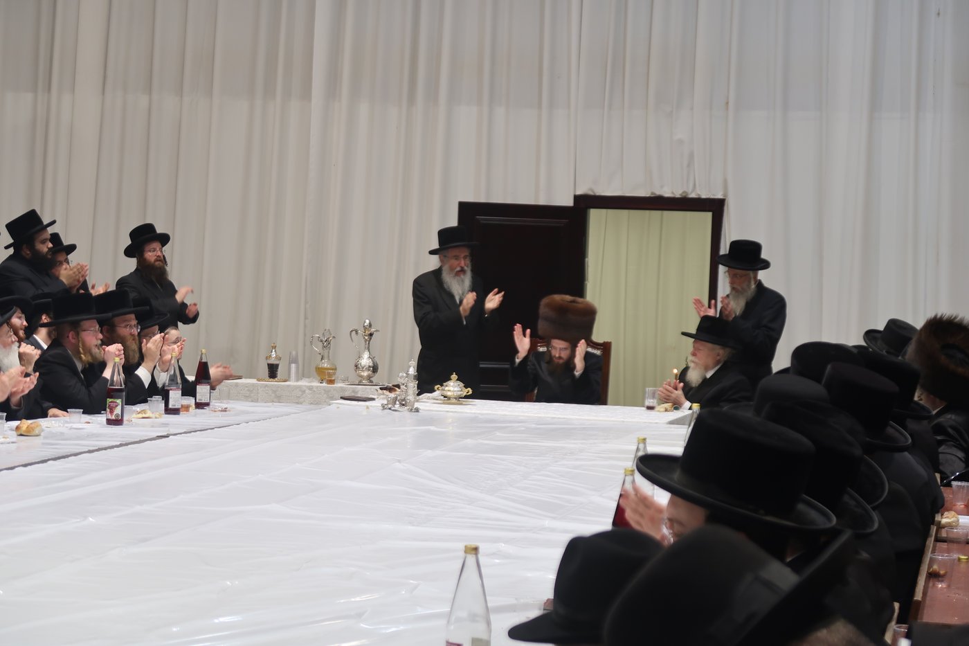 זאת חנוכה בחצה"ק סאדיגורה