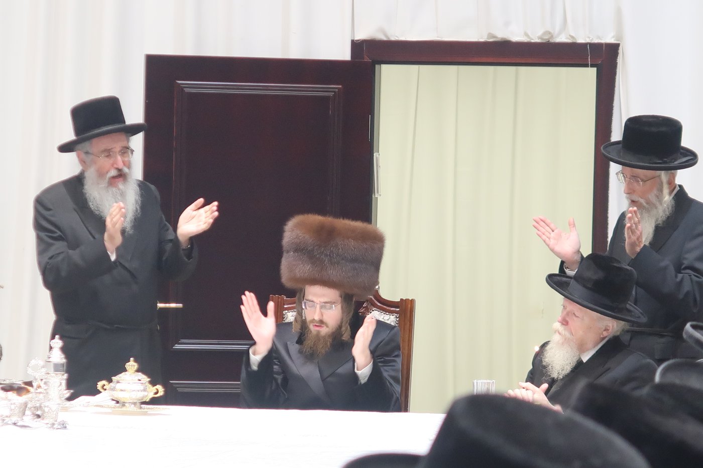 זאת חנוכה בחצה"ק סאדיגורה