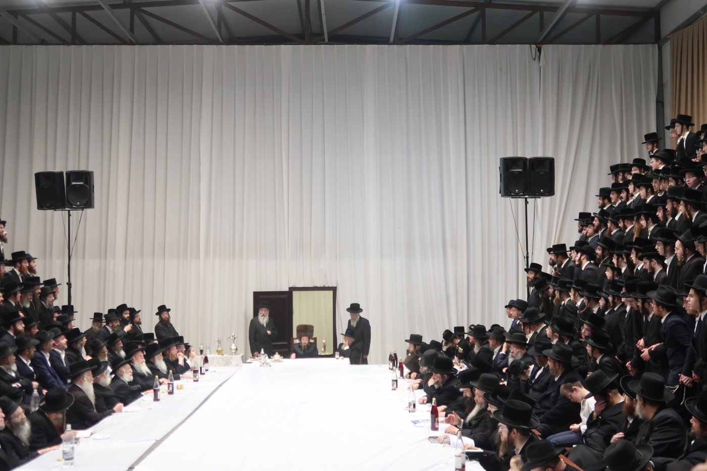 זאת חנוכה בחצה"ק סאדיגורה