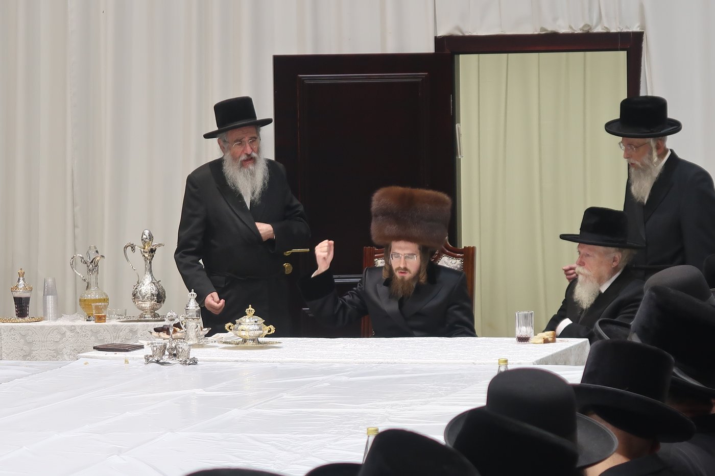 זאת חנוכה בחצה"ק סאדיגורה