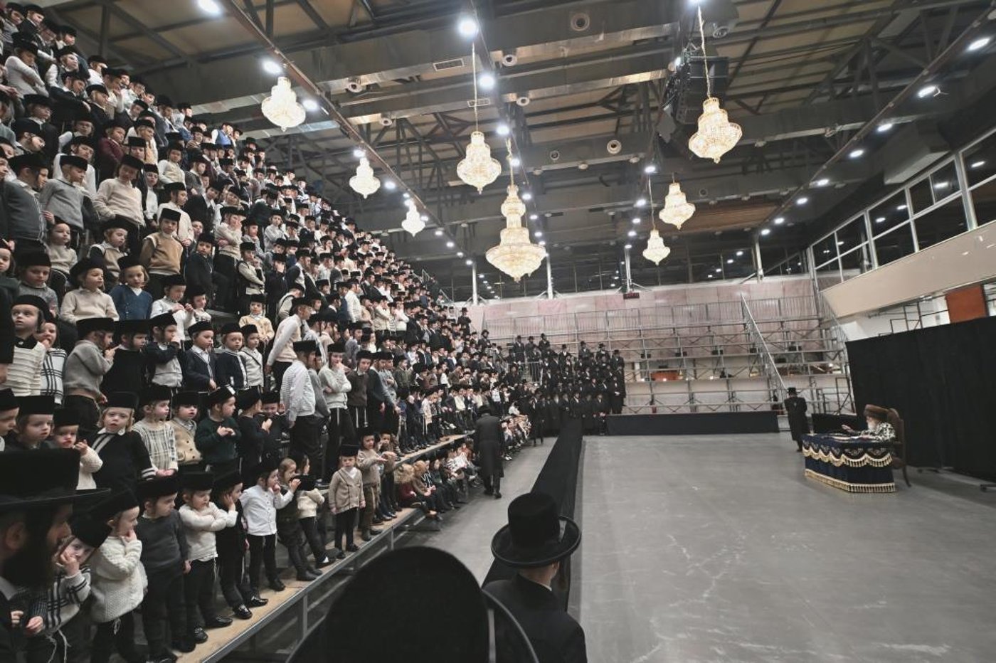 חנוכה בחצה"ק ויזניץ