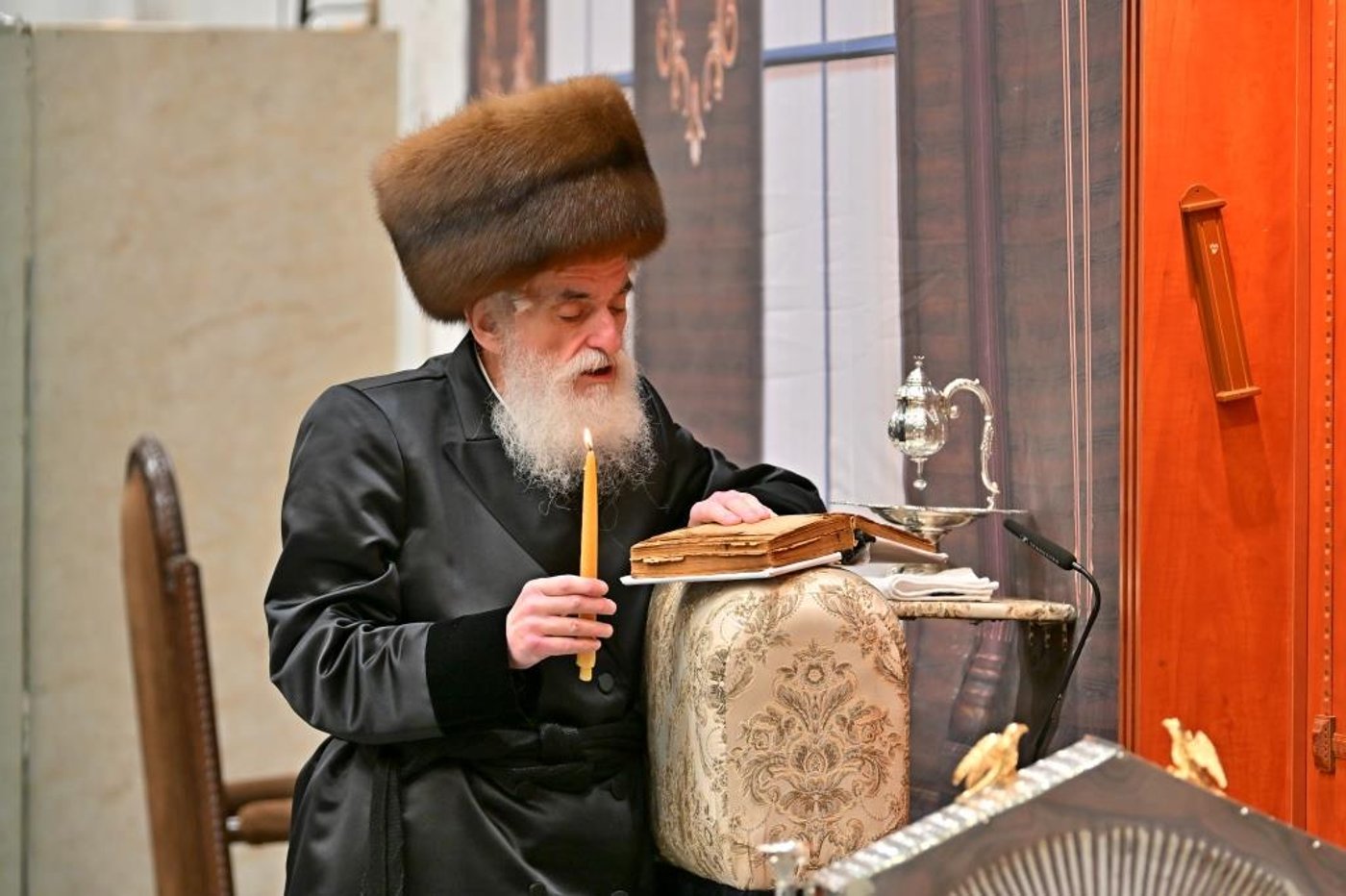 חנוכה בחצה"ק ויזניץ