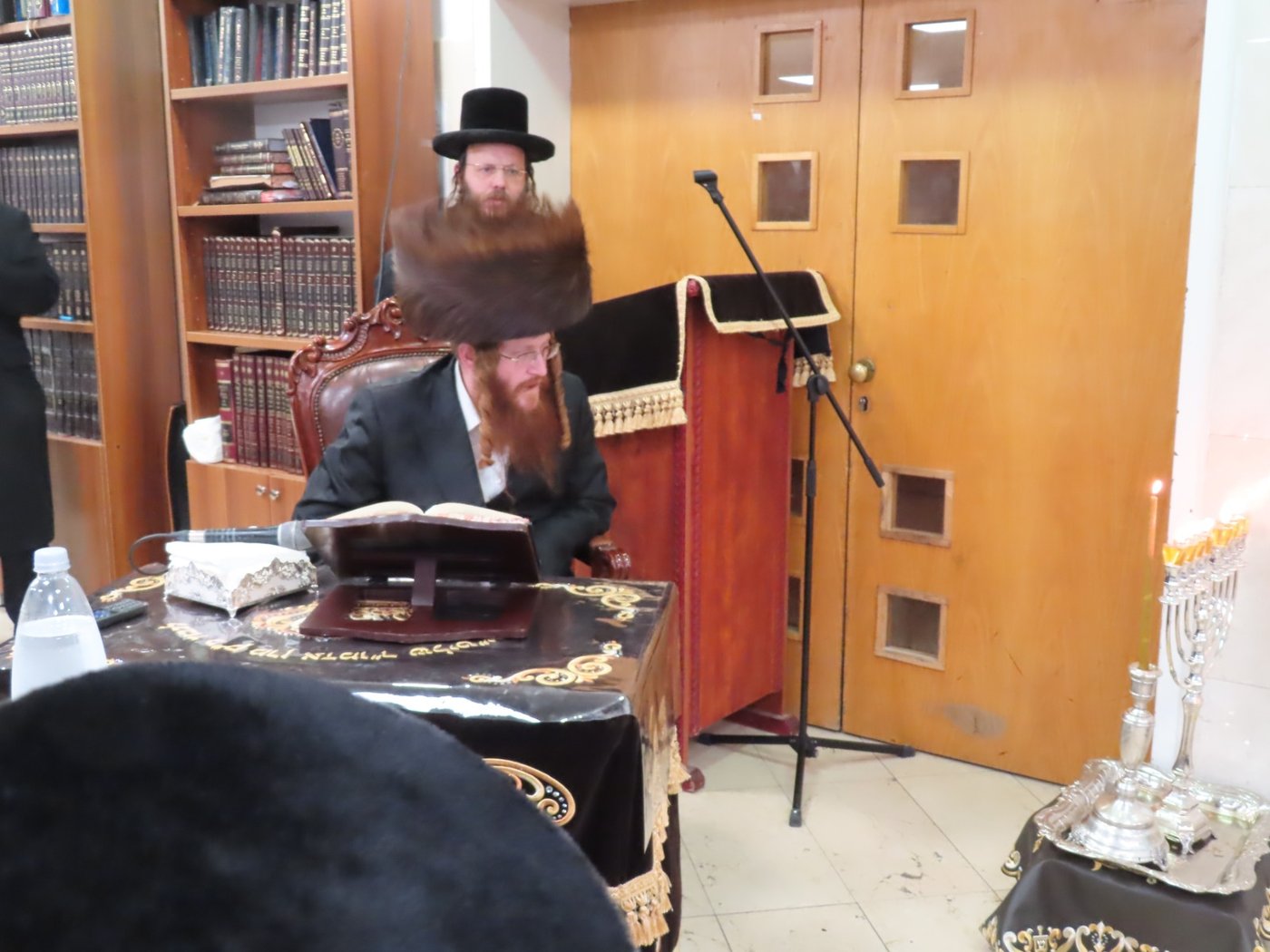 חנוכה בחצר הקודש קאליב