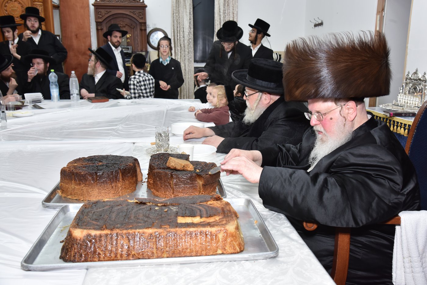 חנוכה בחצה"ק סאסוב