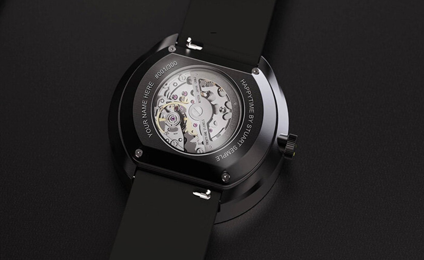 אופציה לגב קריסטלי שקוף