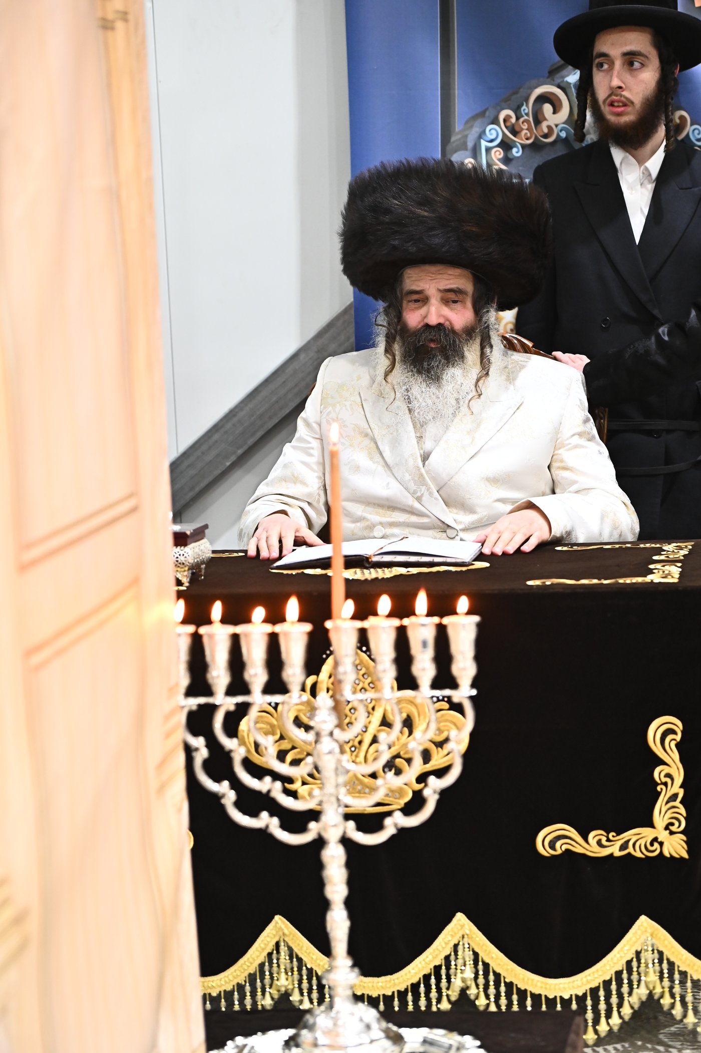 זאת חנוכה בחצה"ק זוטשקה