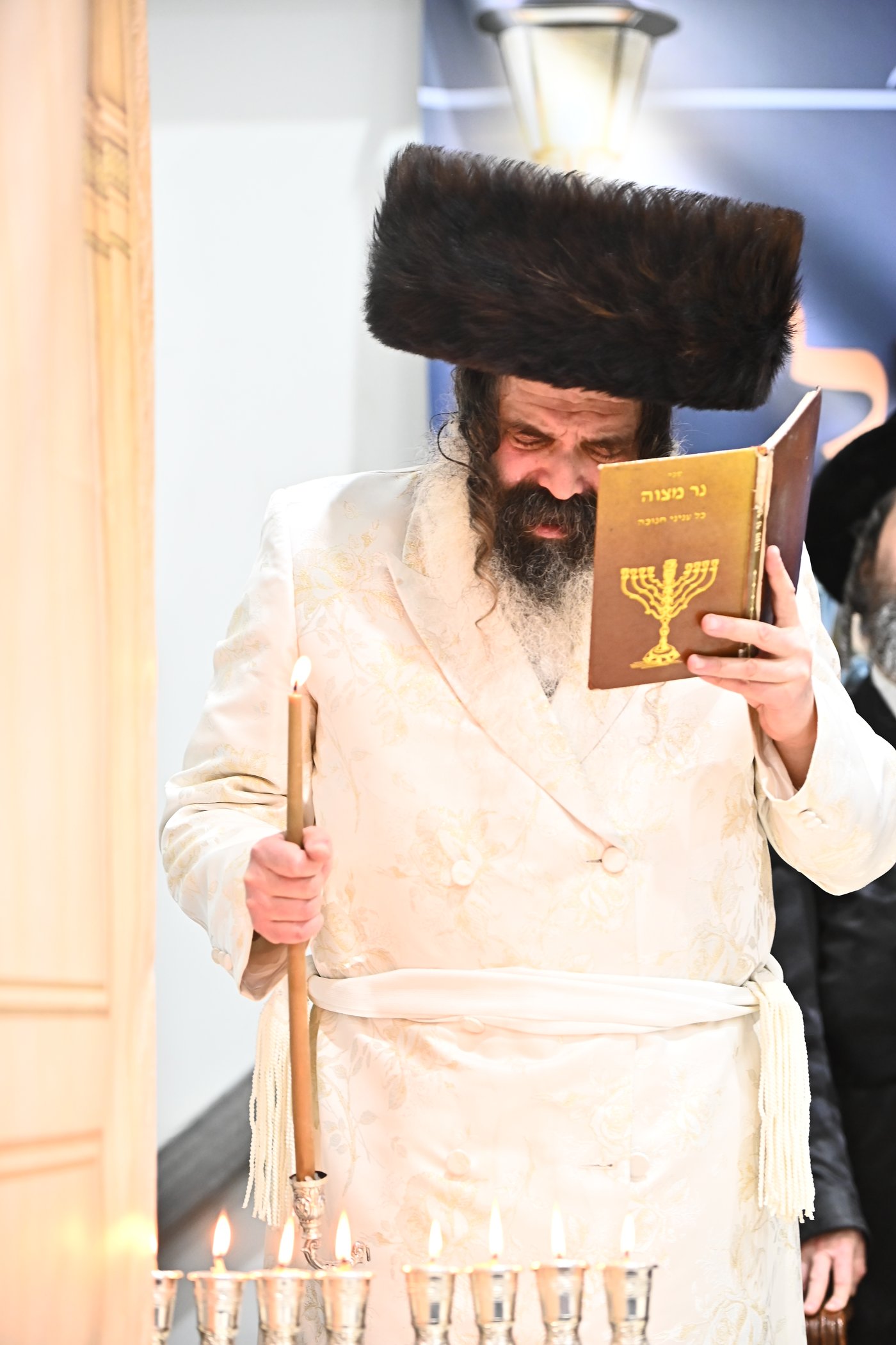 זאת חנוכה בחצה"ק זוטשקה