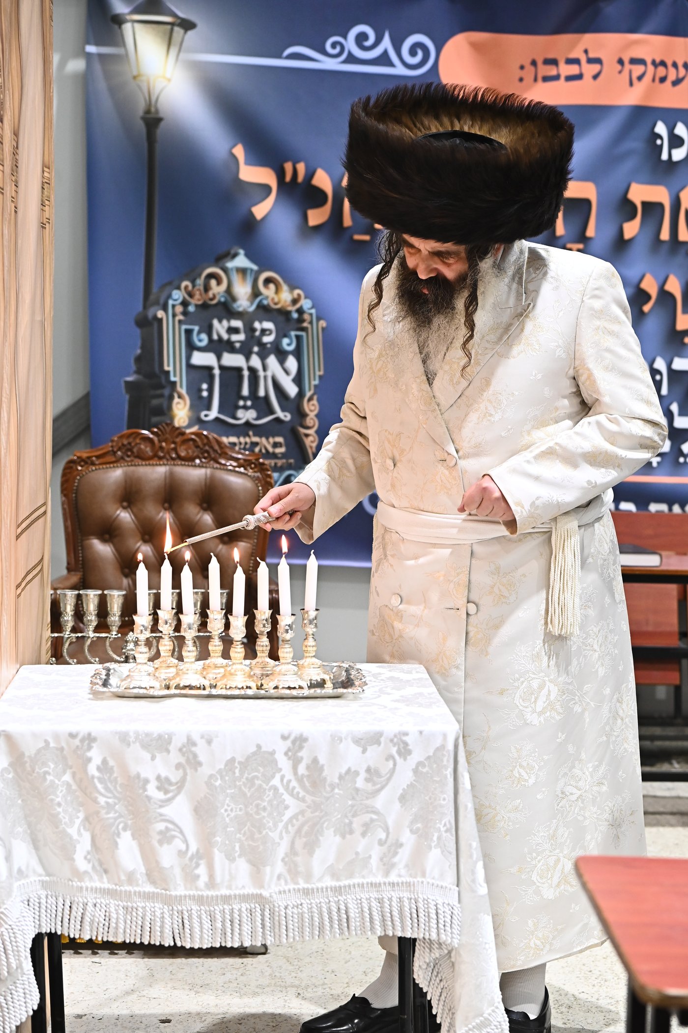 זאת חנוכה בחצה"ק זוטשקה