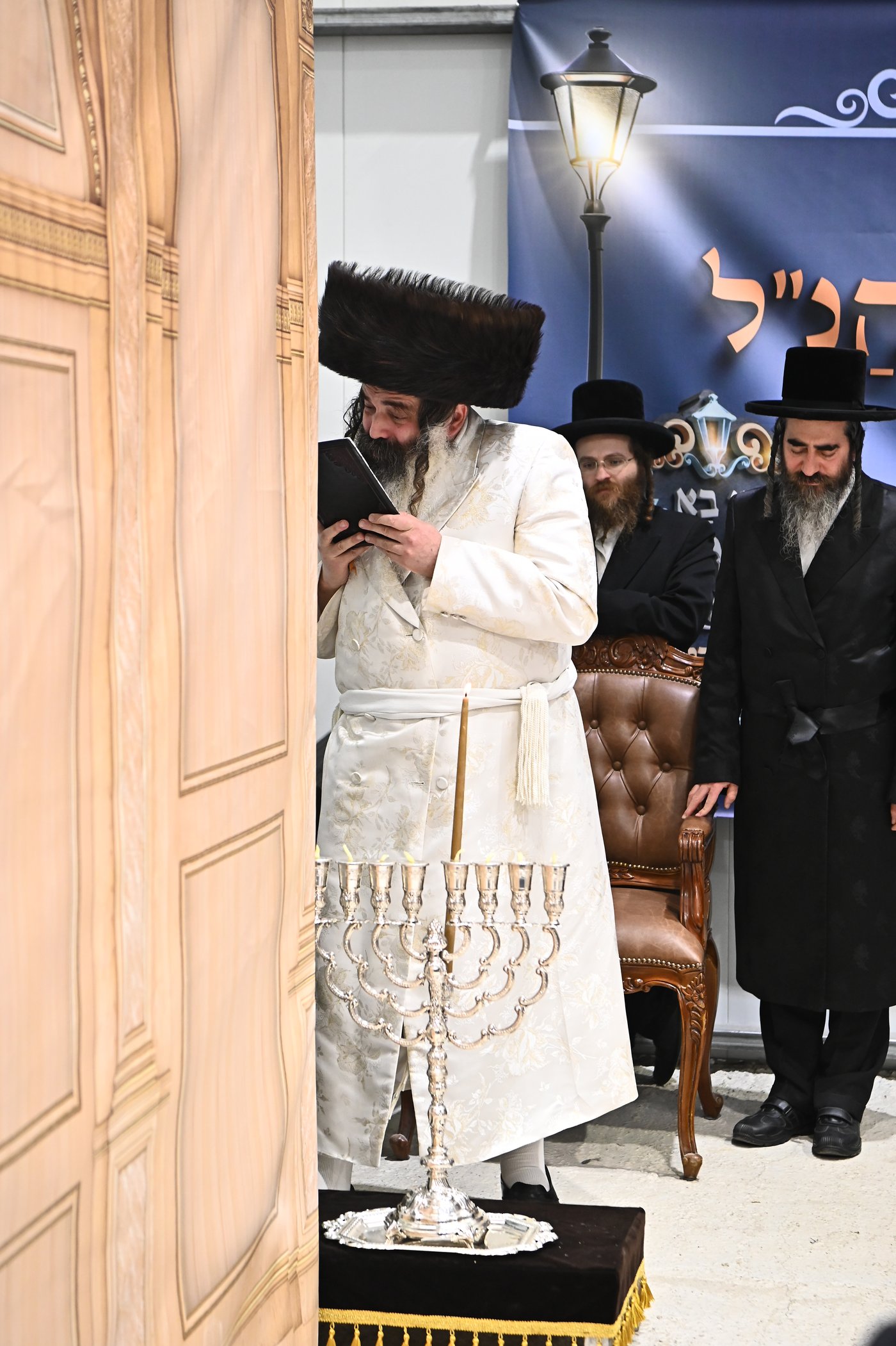 זאת חנוכה בחצה"ק זוטשקה