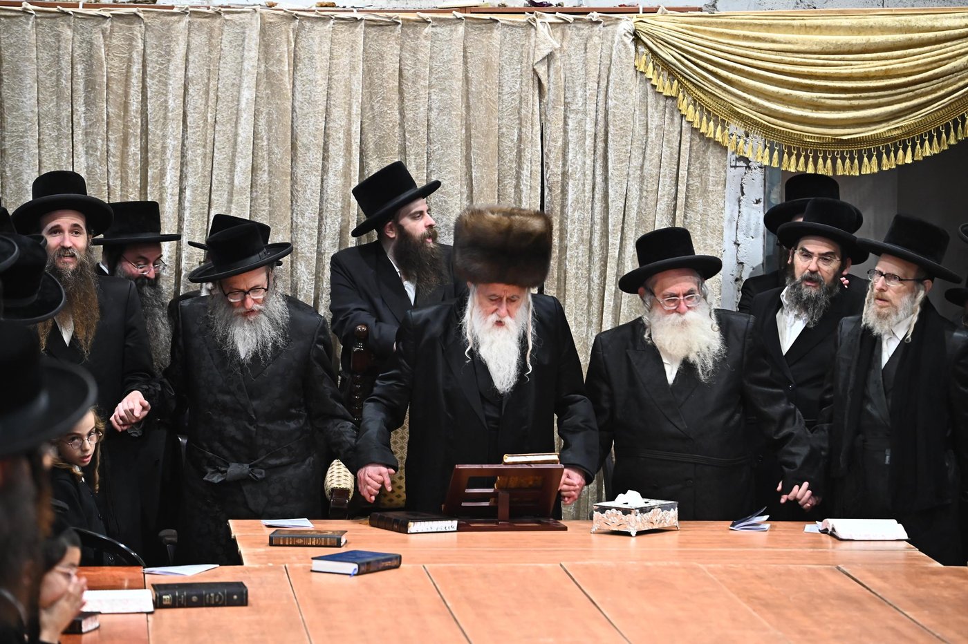 זאת חנוכה בחצה"ק מכנובקא בעלזא