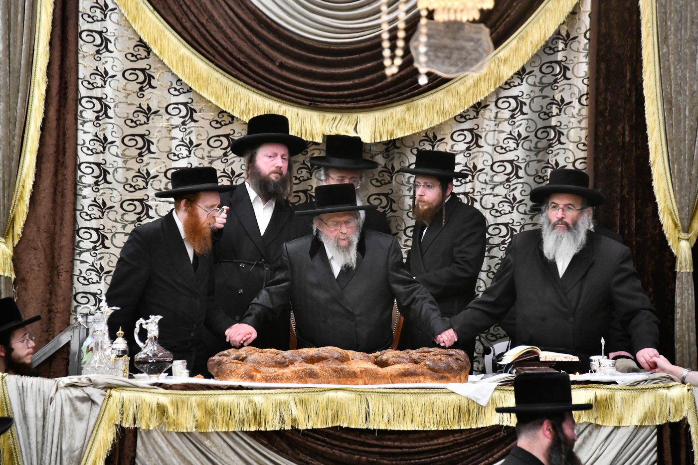 זאת חנוכה בחצה"ק פינסק קרלין