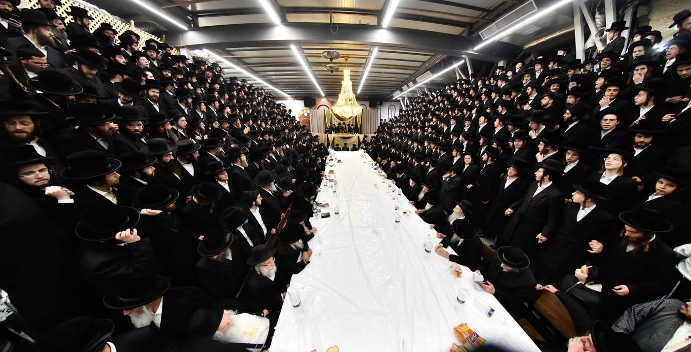 זאת חנוכה בחצה"ק פינסק קרלין