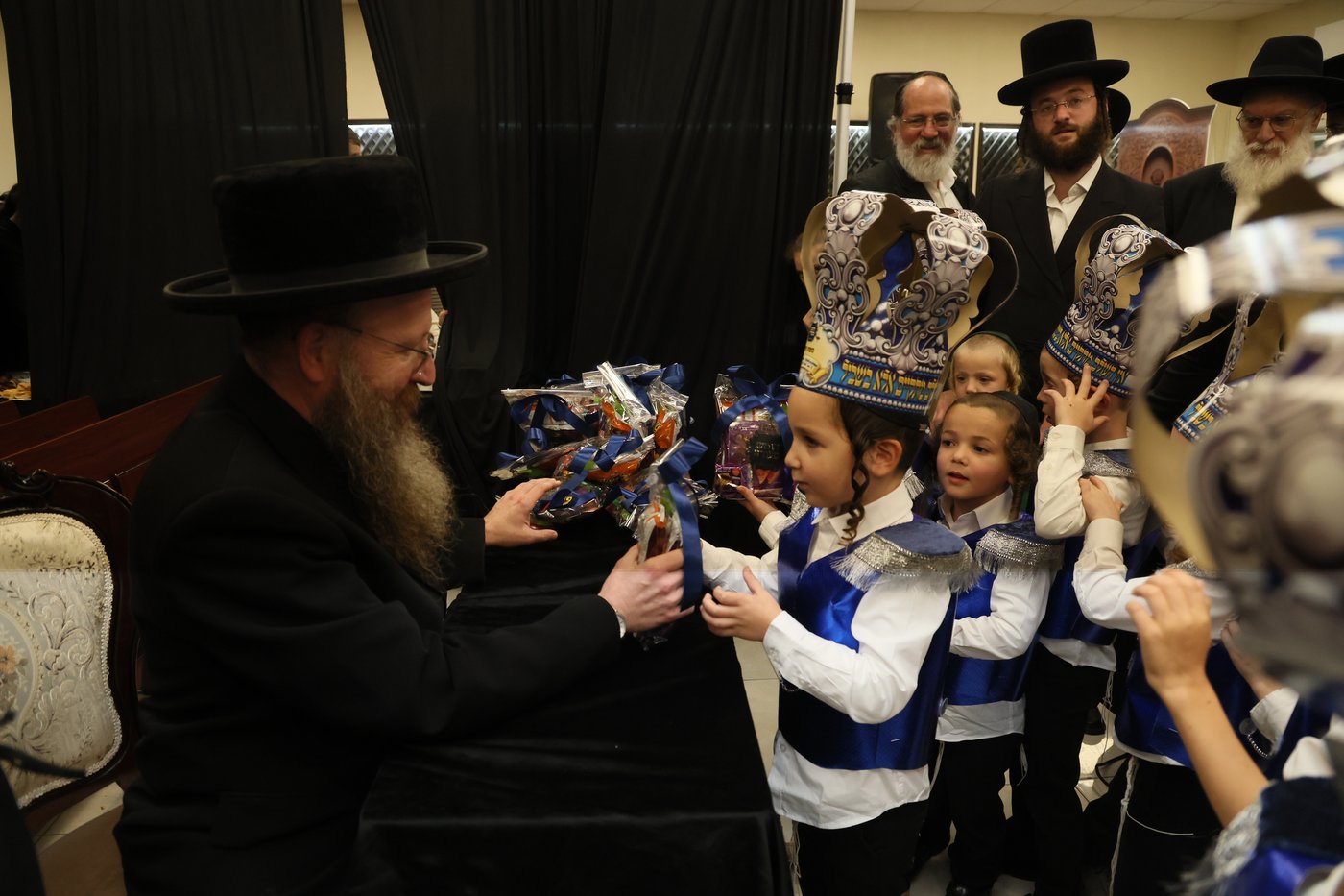 מסיבת חומש במעלה עמוס