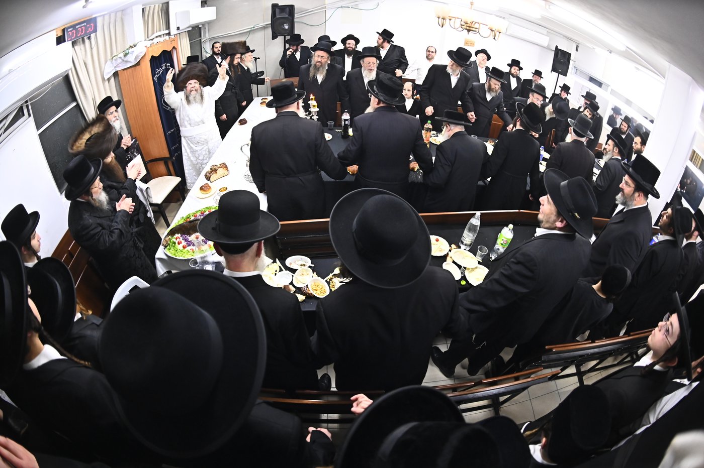 האדמו"ר מווערצקי בזאת חנוכה