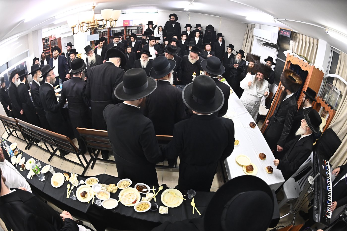 האדמו"ר מווערצקי בזאת חנוכה