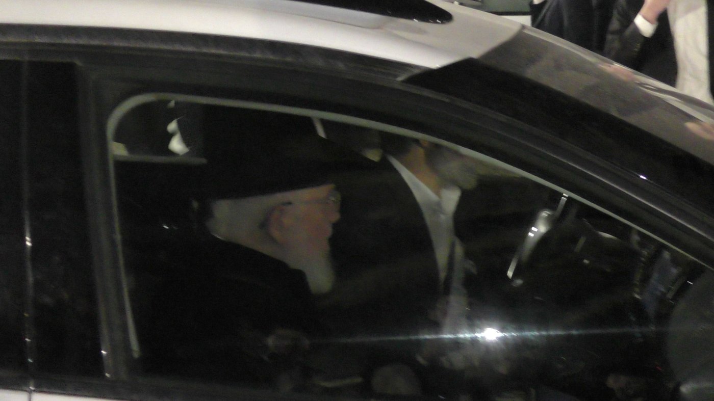 עצרת התפילה של 'כסא רחמים' מול שערי כלא 10