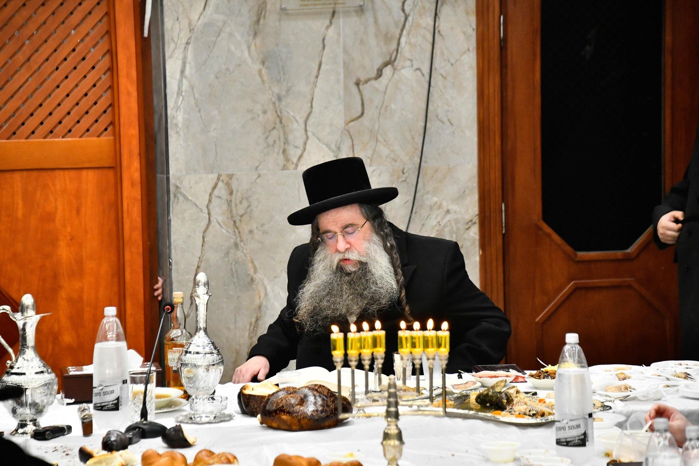 זאת חנוכה בלעלוב צפניה