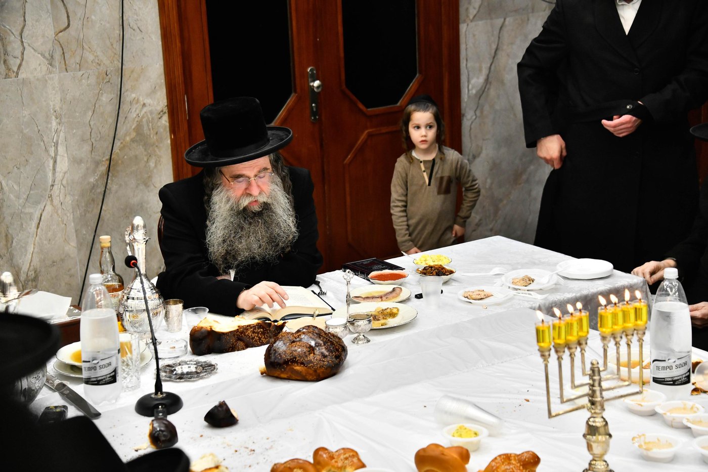 זאת חנוכה בלעלוב צפניה