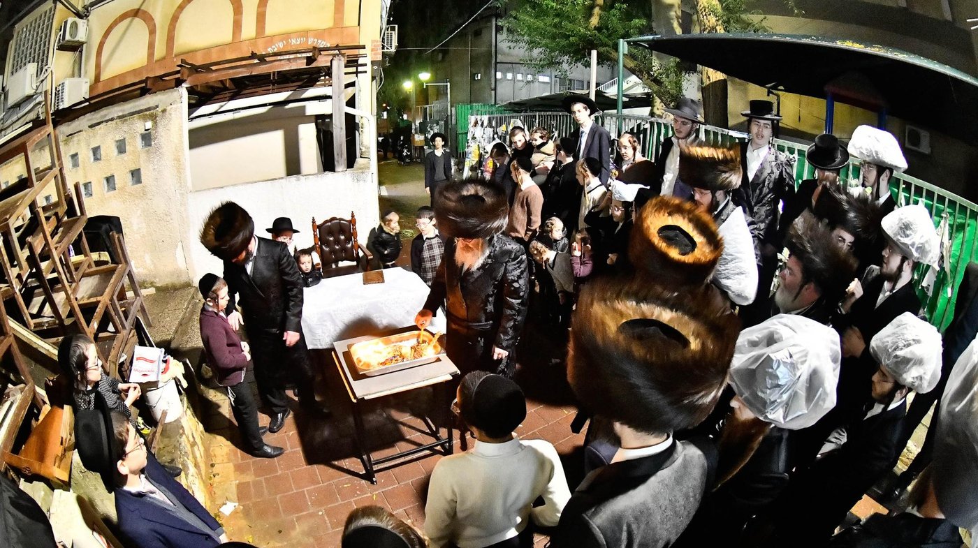 שריפת הפתילות בזוטשקא אמסנא