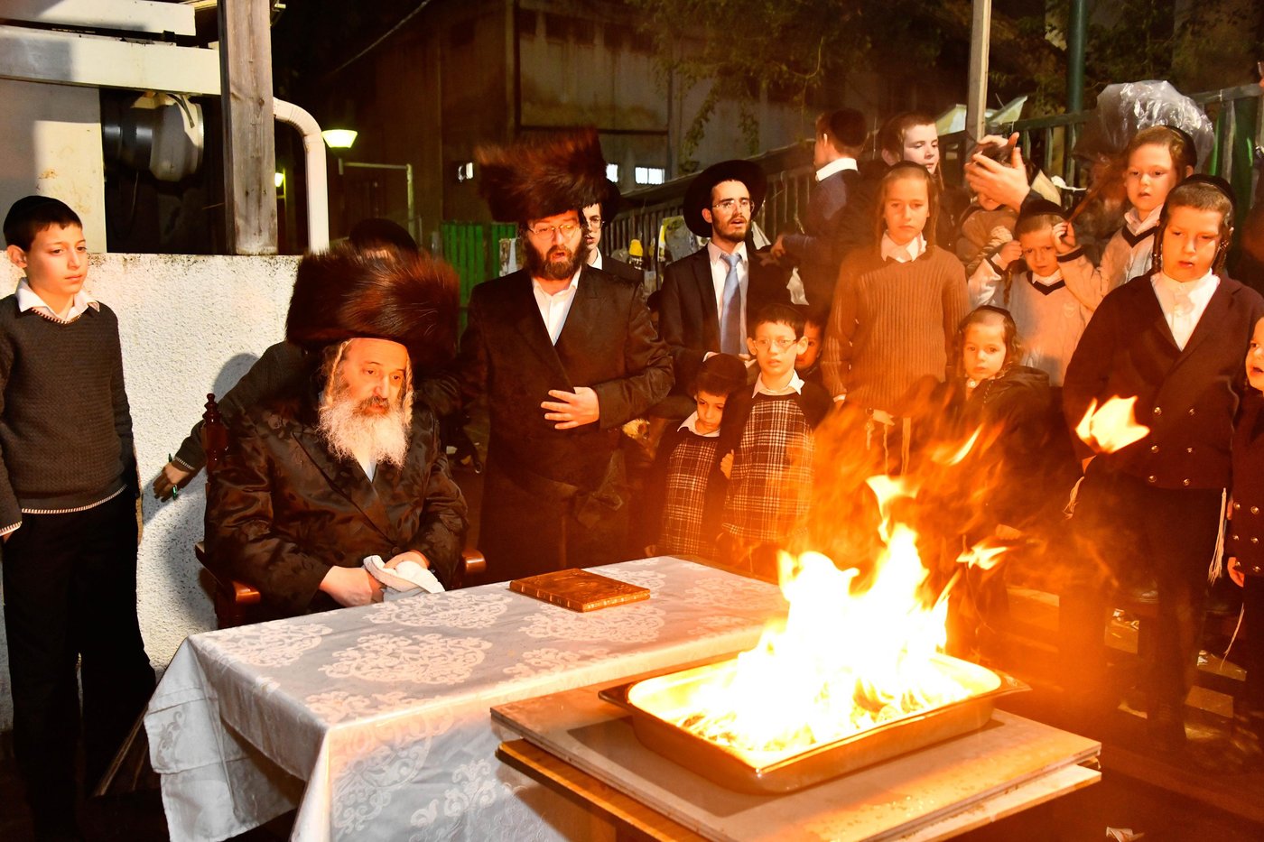 שריפת הפתילות בזוטשקא אמסנא