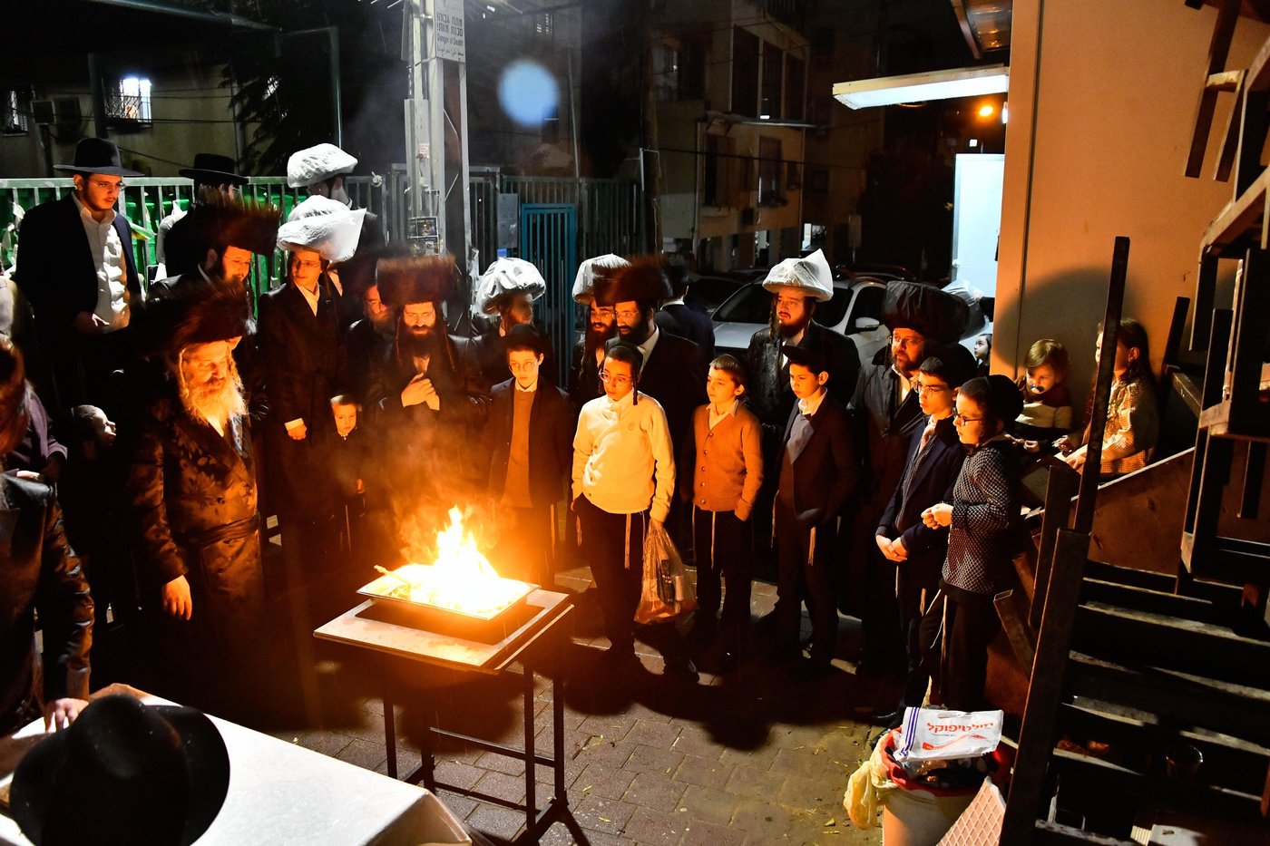 שריפת הפתילות בזוטשקא אמסנא