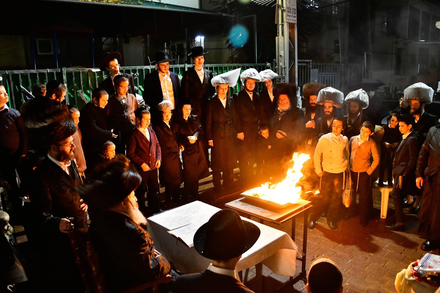 שריפת הפתילות בזוטשקא אמסנא