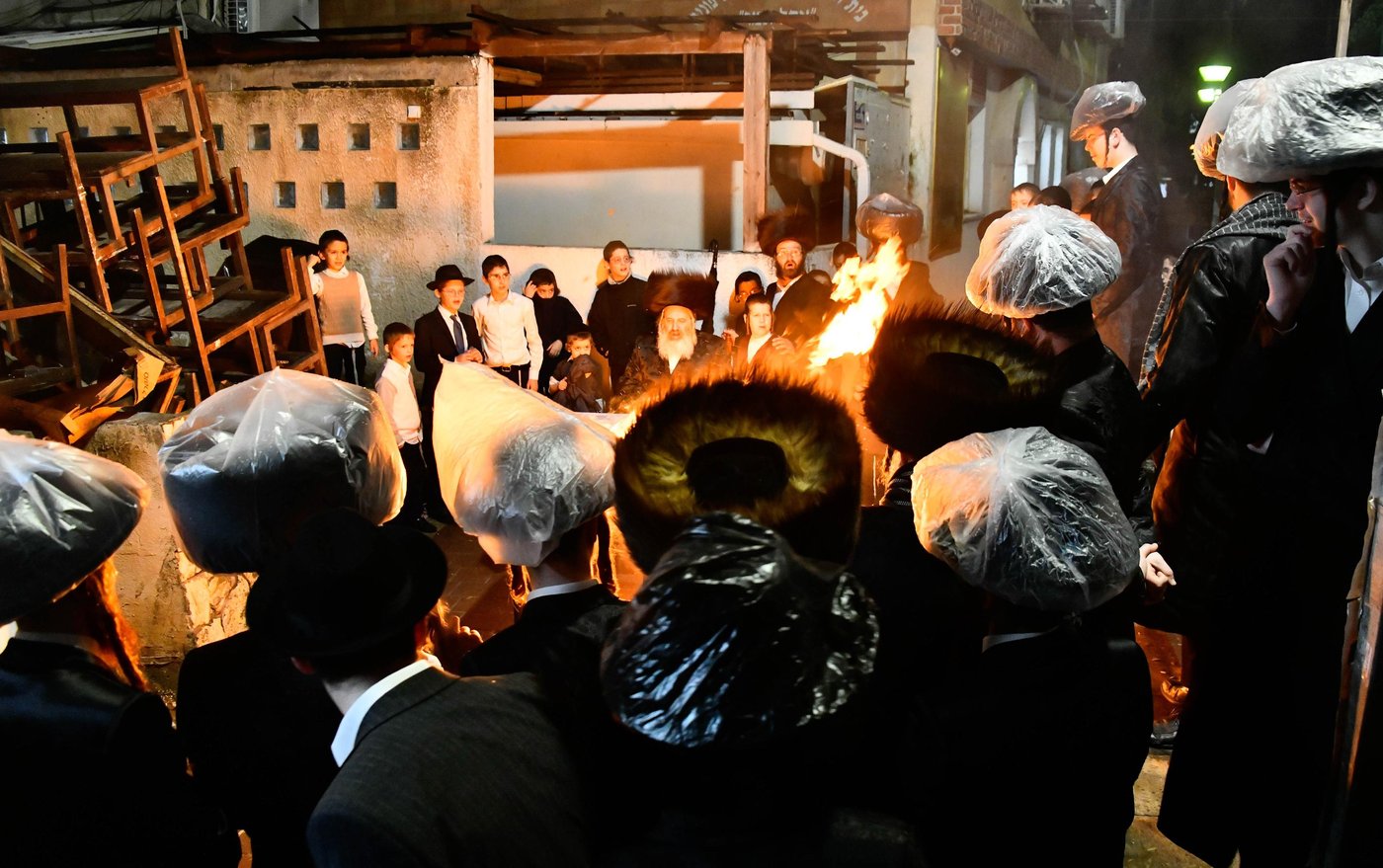 שריפת הפתילות בזוטשקא אמסנא