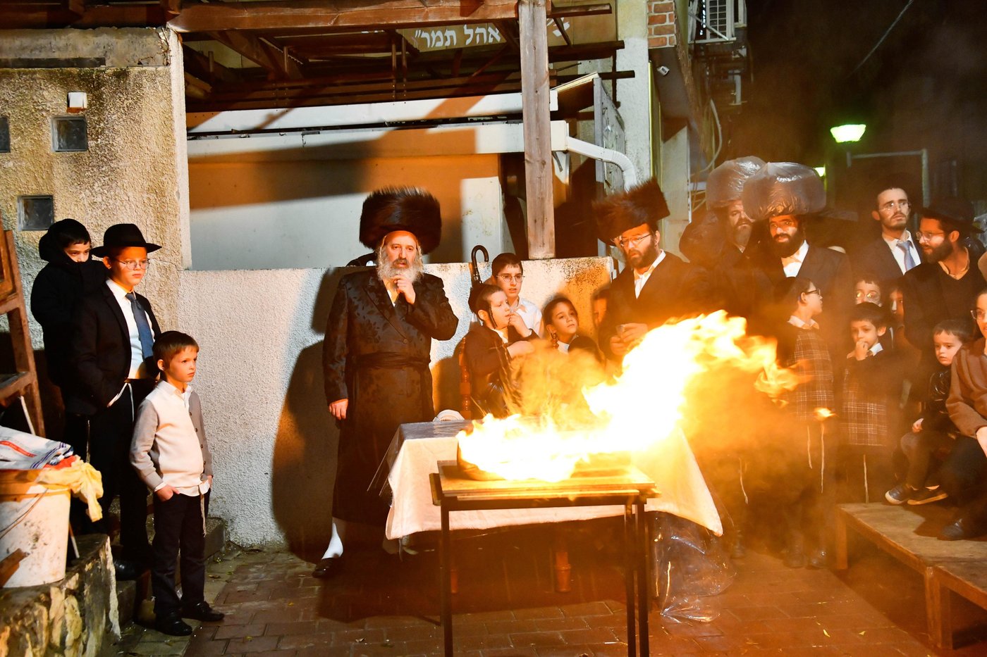 שריפת הפתילות בזוטשקא אמסנא