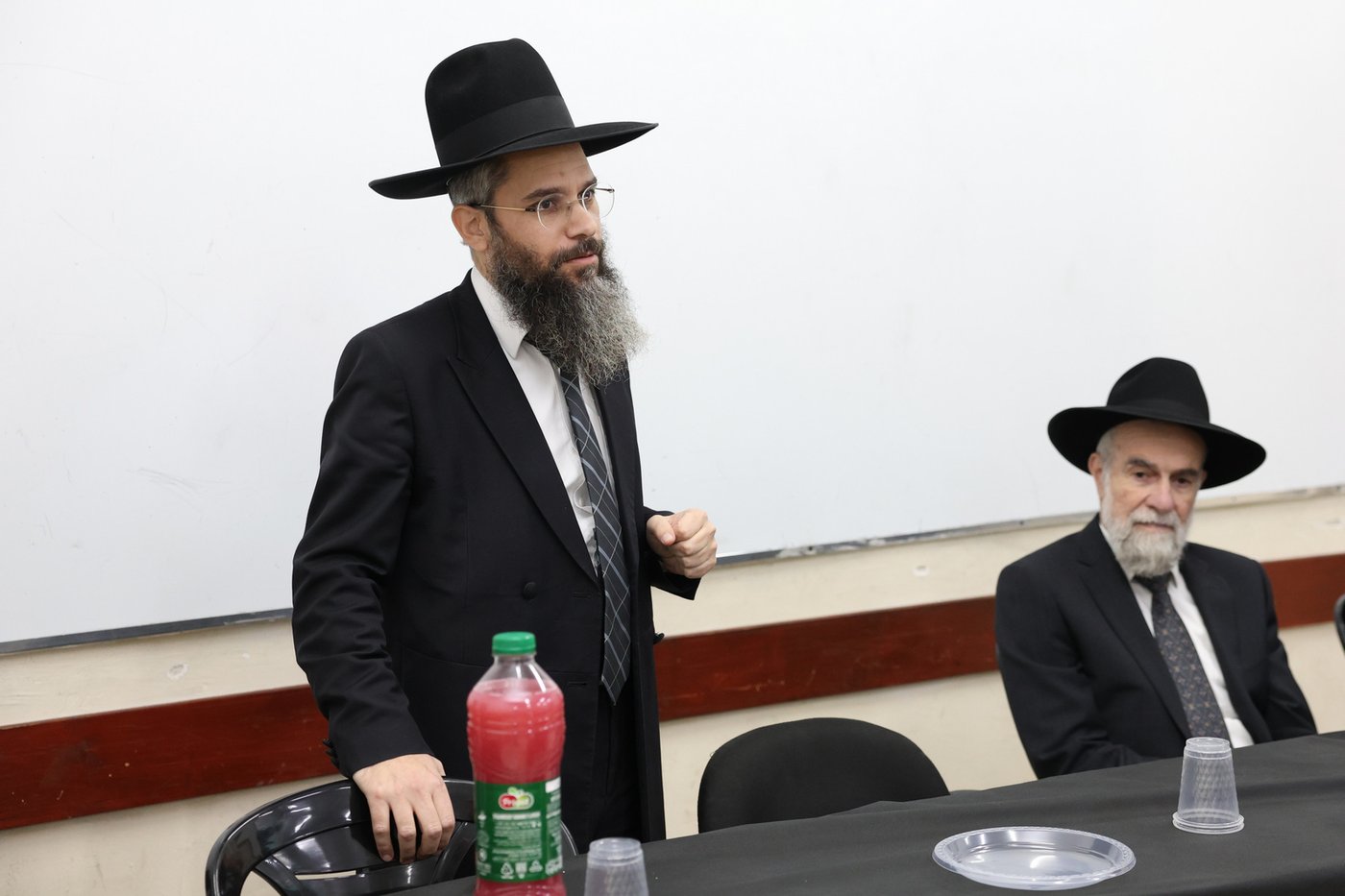 מעמד היסוד לישיבה בבית שמש ע"י הגאון רבי יהודה כהן