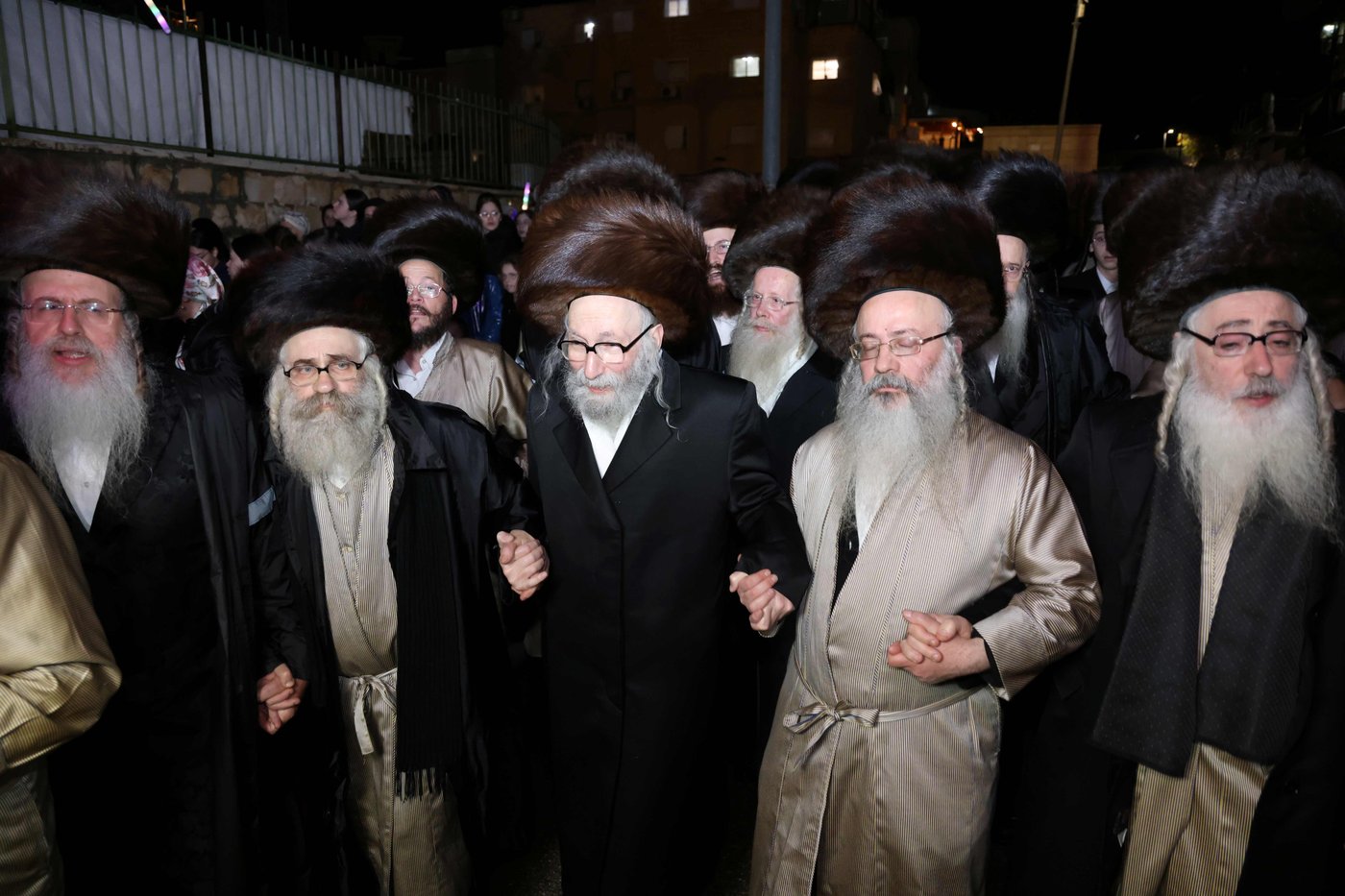 הכנסת ס"ת לביהמ"ד דקהל חסידי ירושלים בבית שמש