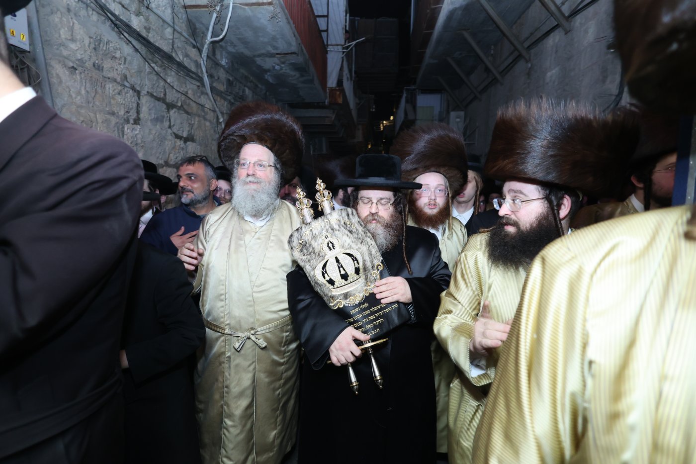 הרה"צ רבי יואל קאהן בתהלוכה