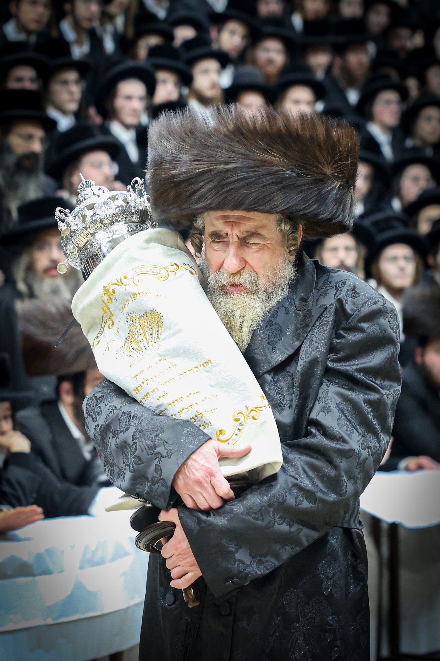 הכנסת ס"ת ברחמיסטריווקא