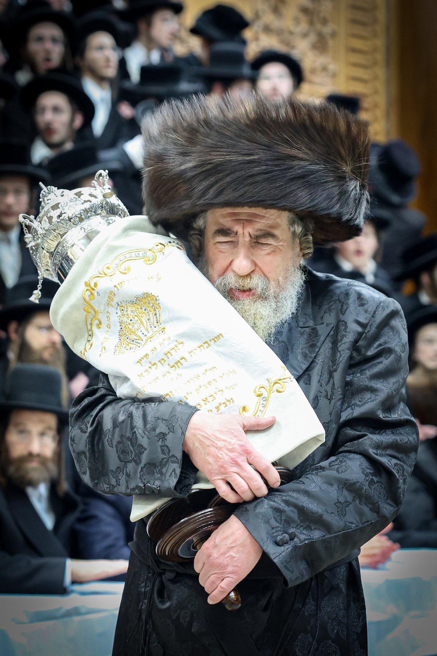 הכנסת ס"ת ברחמיסטריווקא