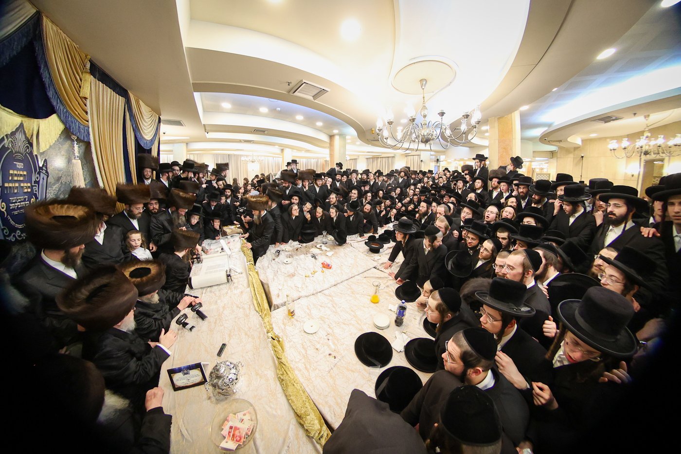 הכנסת ס"ת ברחמיסטריווקא