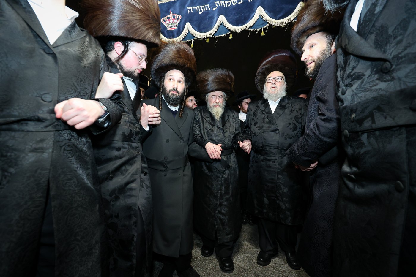 הכנסת ס"ת ברחמיסטריווקא