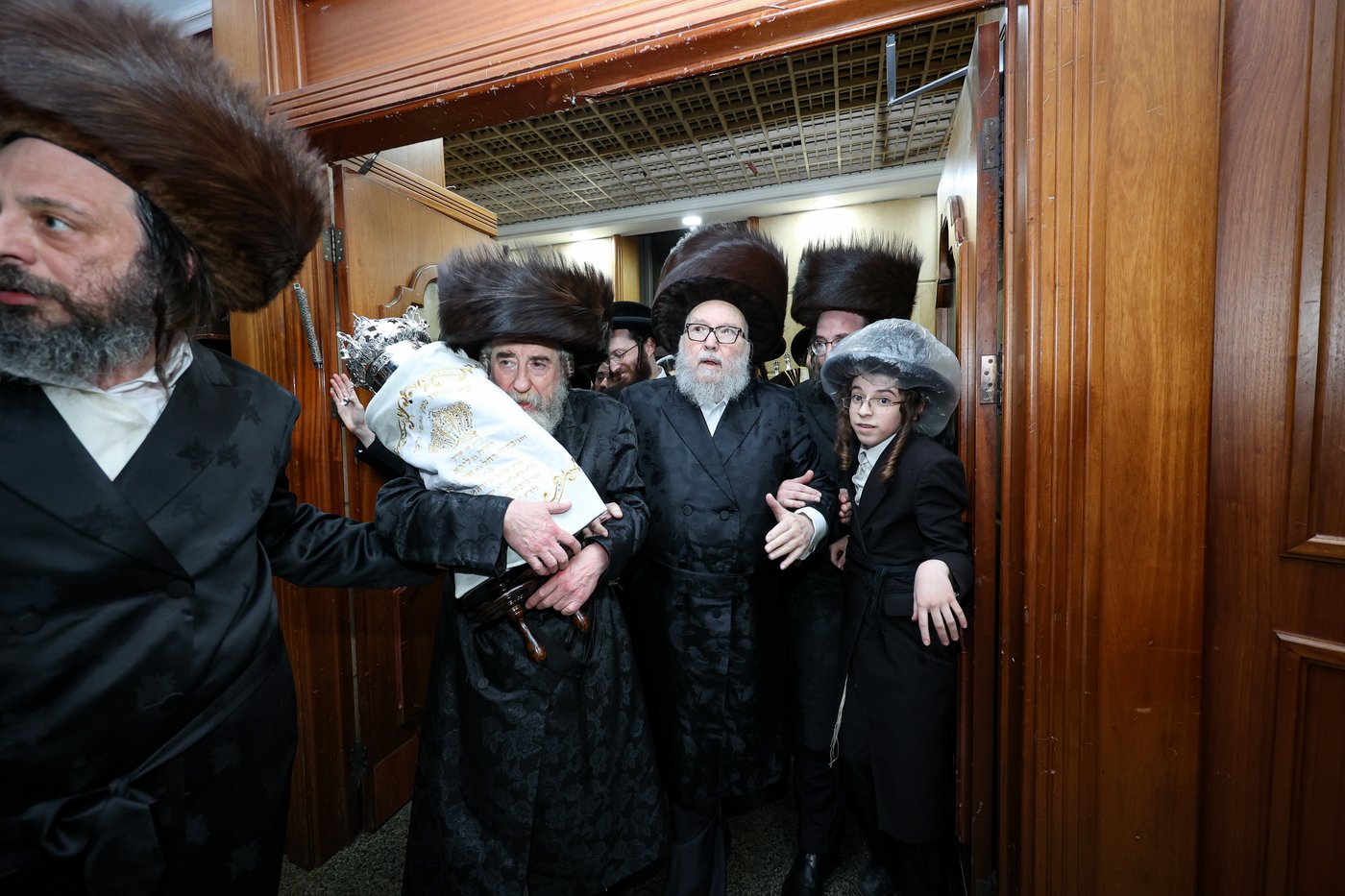 הכנסת ס"ת ברחמיסטריווקא