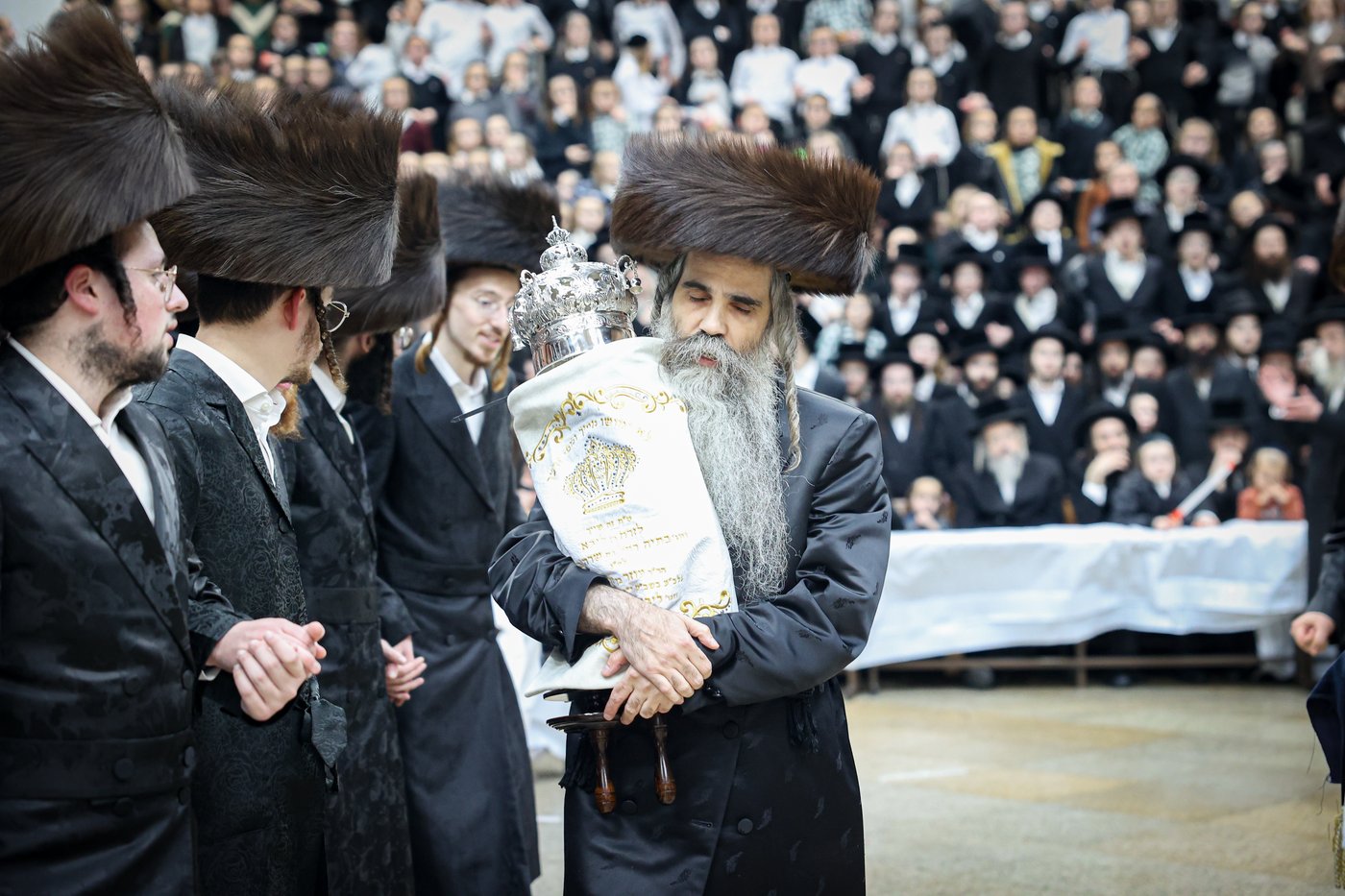 הכנסת ס"ת ברחמיסטריווקא