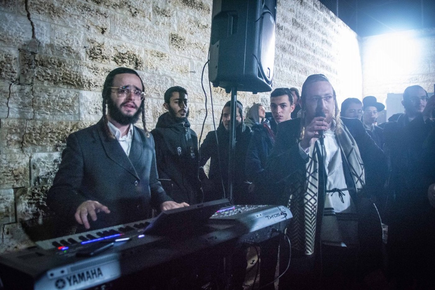 ליל עשרה בטבת בקבר יוסף שבשכם