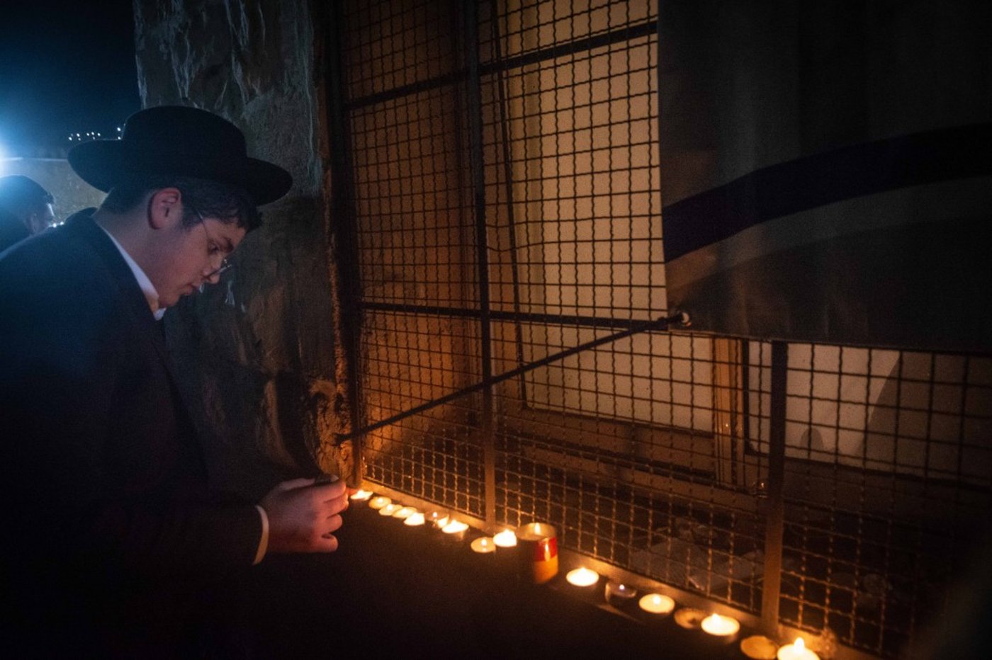 ליל עשרה בטבת בקבר יוסף שבשכם