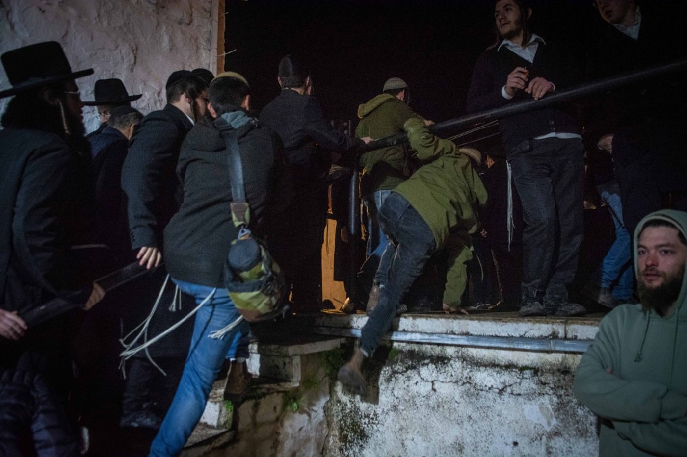 ליל עשרה בטבת בקבר יוסף שבשכם