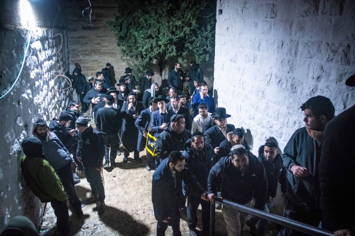 ליל עשרה בטבת בקבר יוסף שבשכם