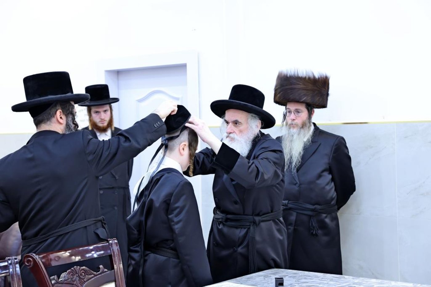 בר מצווה לבן הרב חיים מאיר מרקוביץ, אצל האדמו"ר מויזניץ