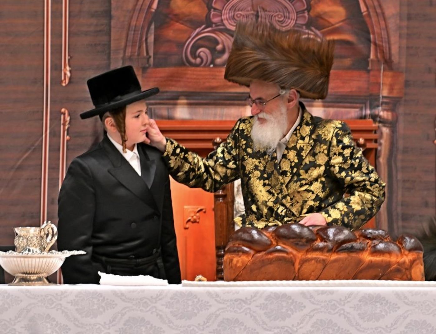 בר מצווה לבן הרב חיים מאיר מרקוביץ, אצל האדמו"ר מויזניץ