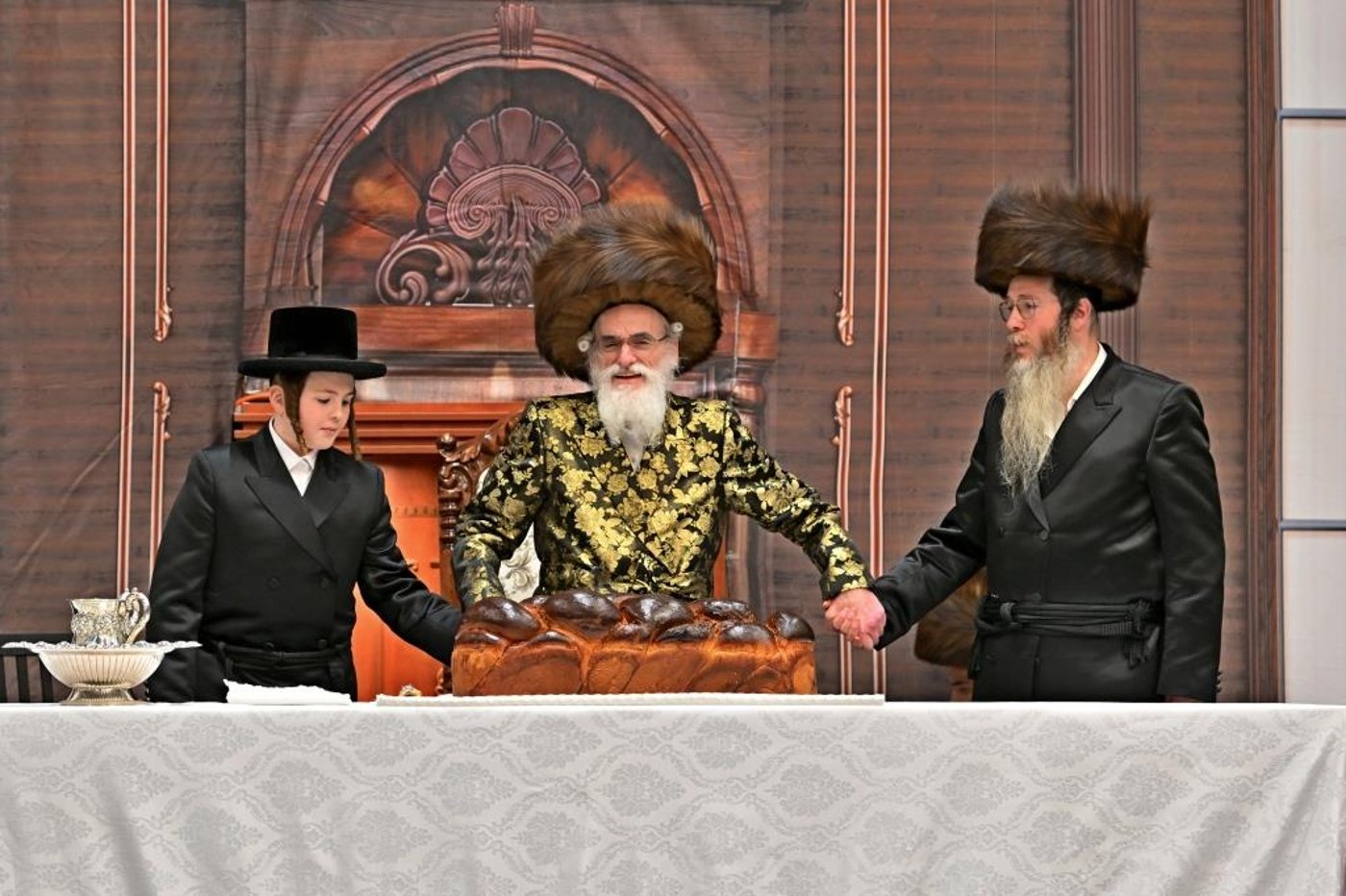 בר מצווה לבן הרב חיים מאיר מרקוביץ, אצל האדמו"ר מויזניץ