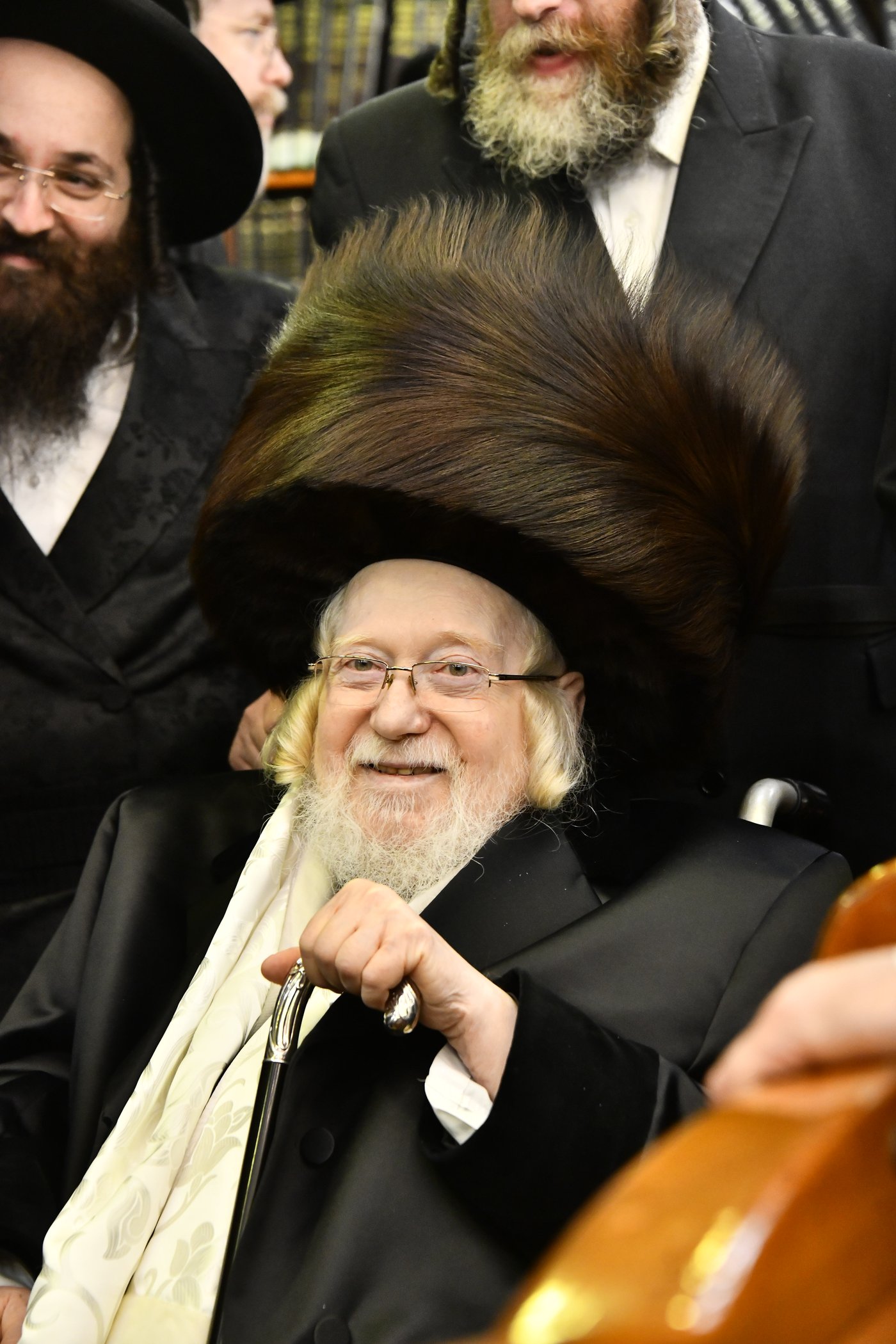 שמחת הברית בחצרות קרעטשניף - פרמשילאן - ספינקא