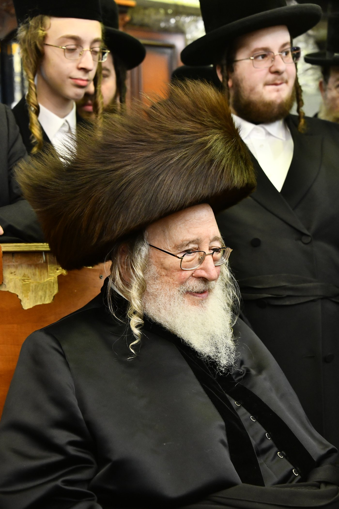 שמחת הברית בחצרות קרעטשניף - פרמשילאן - ספינקא