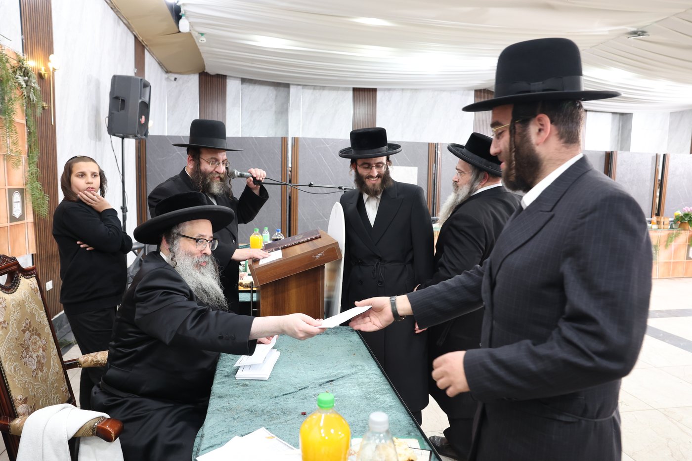 מעמד הסיום אצל הגה"צ רבי חיים צבי מייזליש