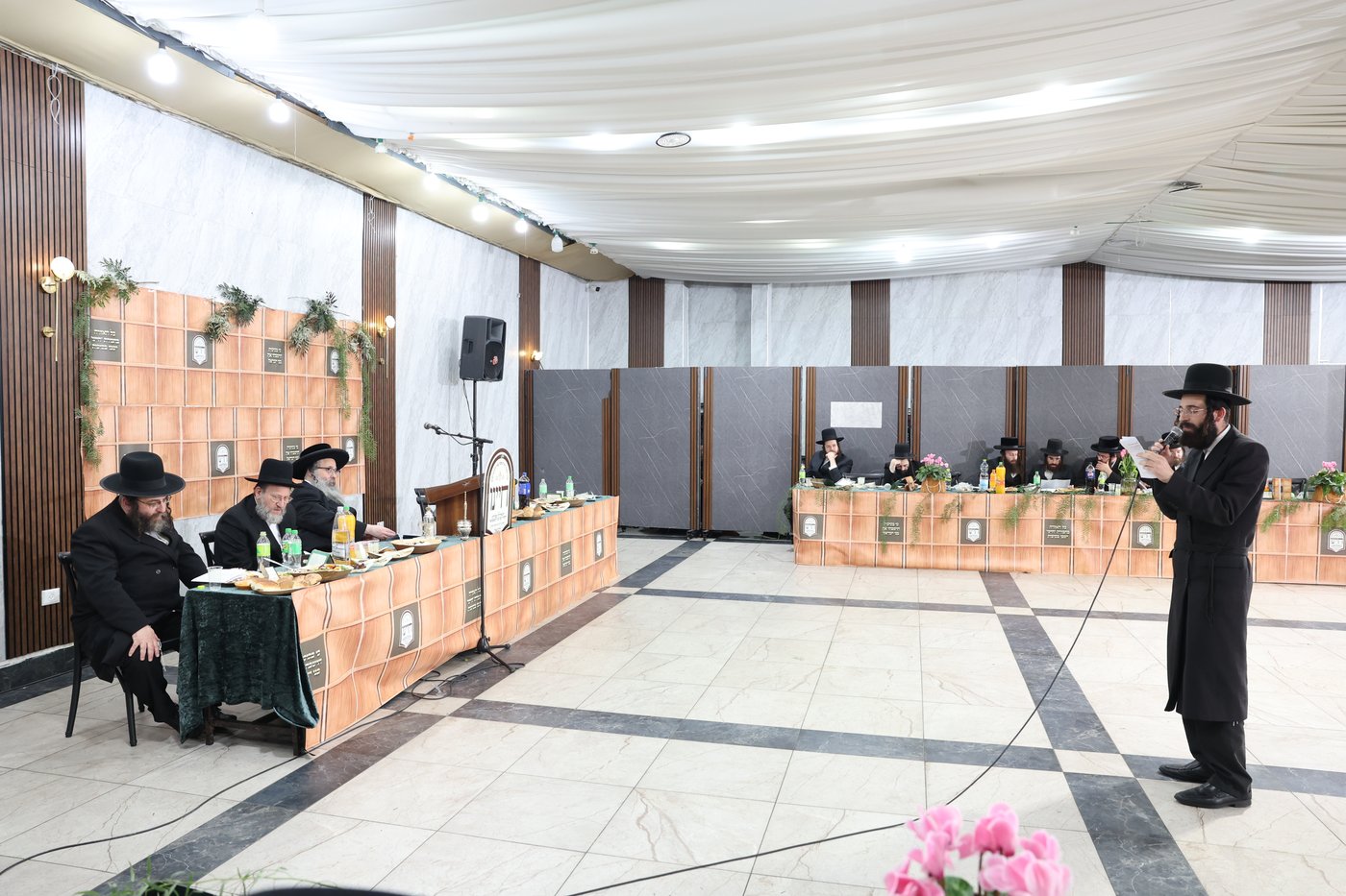 מעמד הסיום אצל הגה"צ רבי חיים צבי מייזליש