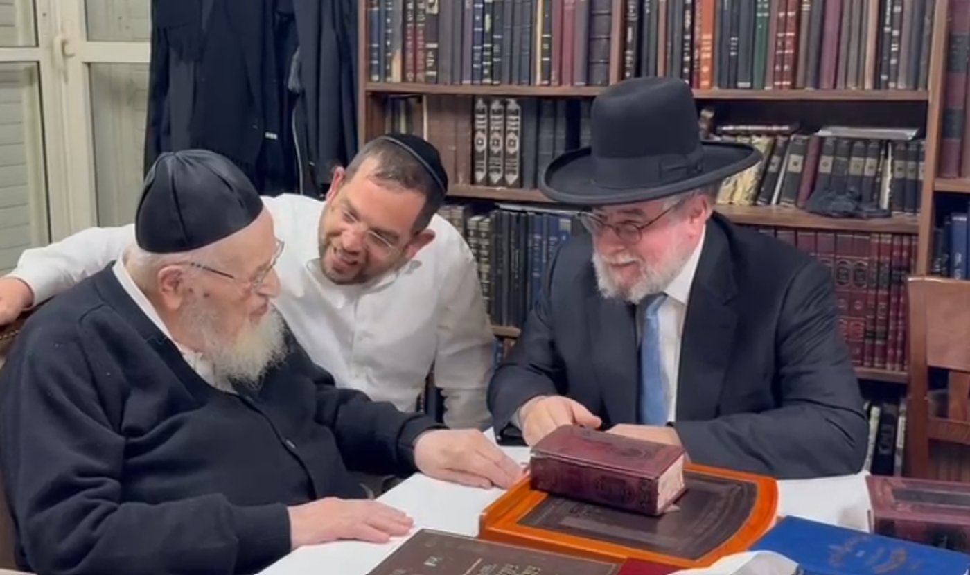 הרב גולדשמידט השבוע במעונו של הגרמ"צ ברגמן